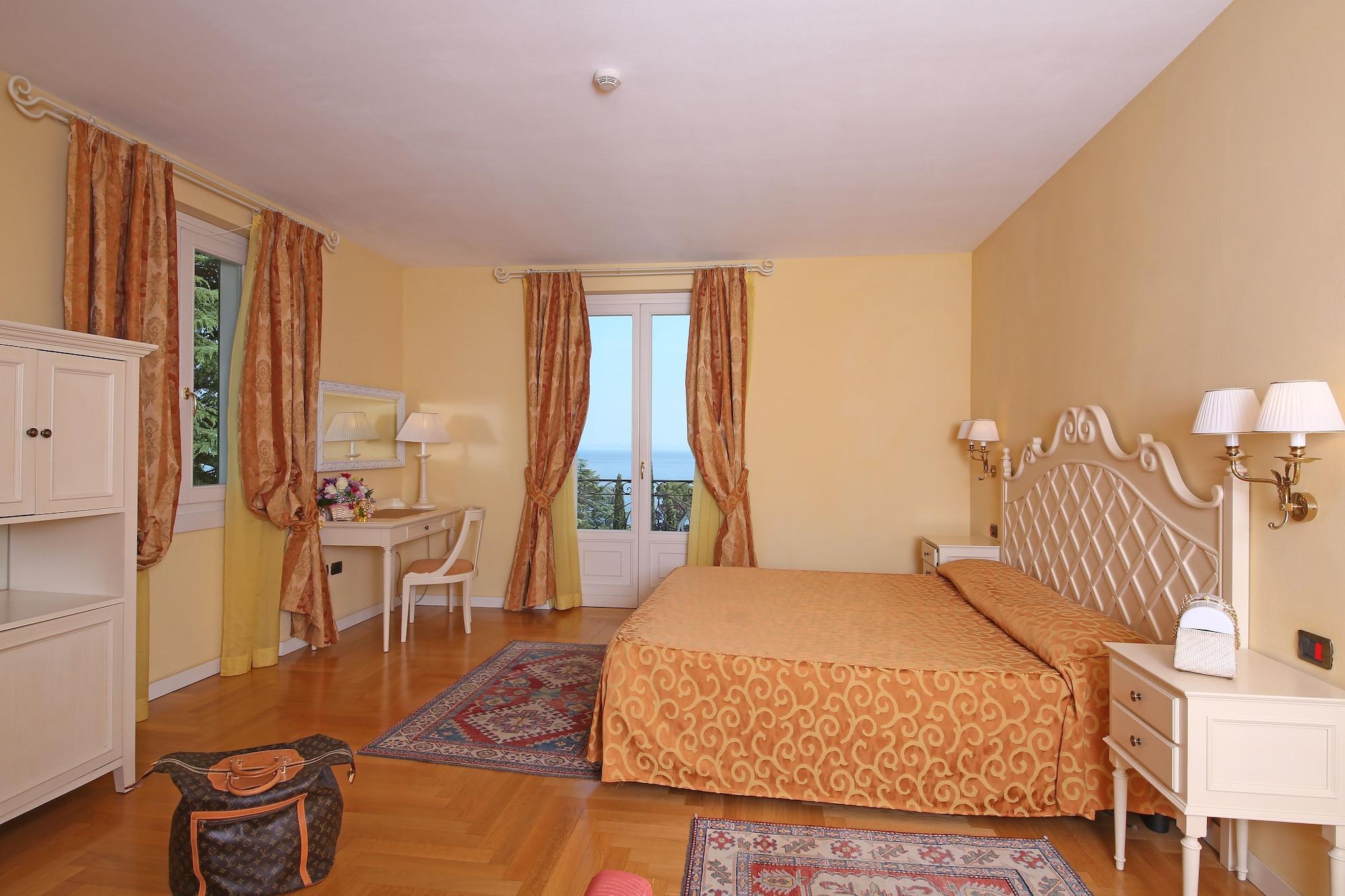 Villa Sofia Hotel غاردوني ريفييرا المظهر الخارجي الصورة